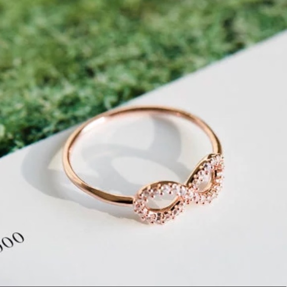 Rose Gold Tone Infinity Ring Size 6.5 - Picture 5 of 5